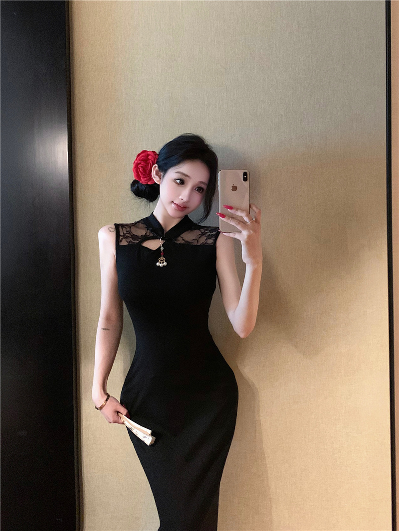 New Chinese Style Black Lace Panel Bodycon Qipao Dress with Slit - Image 2