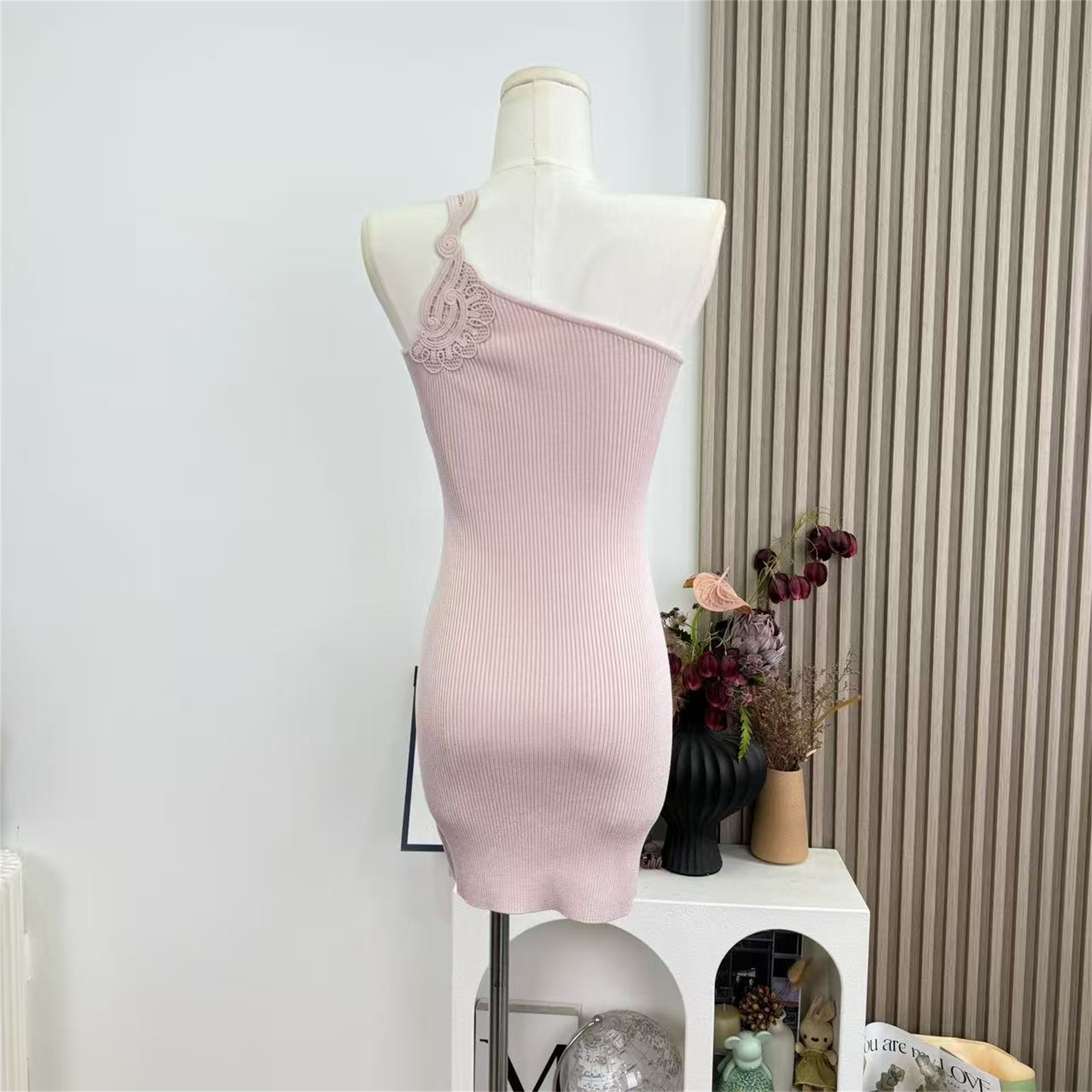 Hotdog Unique One-Shoulder Knitted Bodycon Dress for Women - Image 4