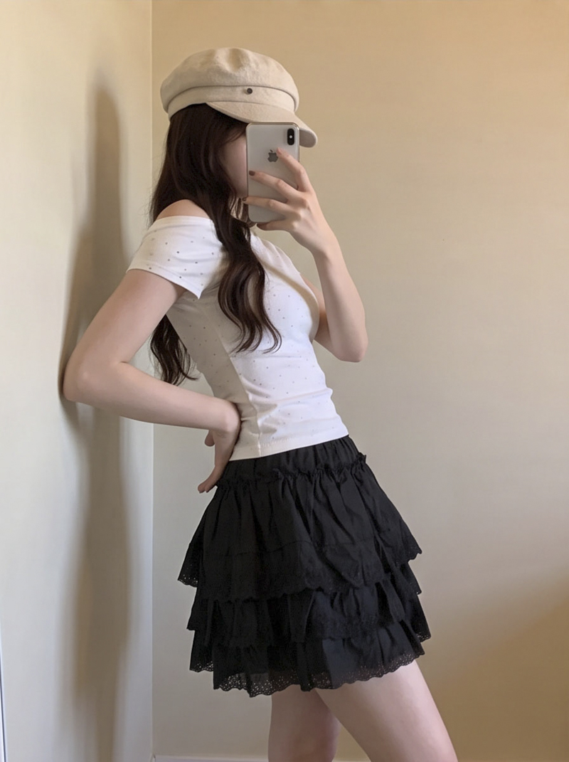 2026 Spring Sweet Lace Embroidered White Tiered Mini Skirt with Elastic High Waist - Image 4